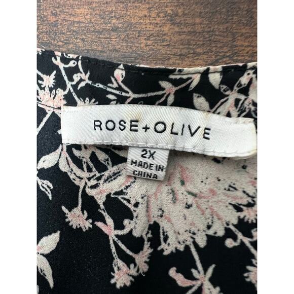 Rose + Olive Size 2X Black Floral 3/4 Sleeve Peasant Top Tunic Lightweight Flowy - Picture 8 of 11